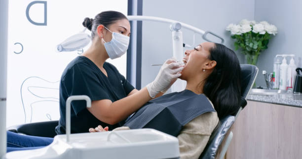 Best Tooth Extraction  in Zephyrhills West, FL